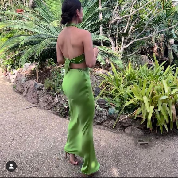 Amanda Uprichard X revolve Kaye Maxi Dress - Picture 2 of 8